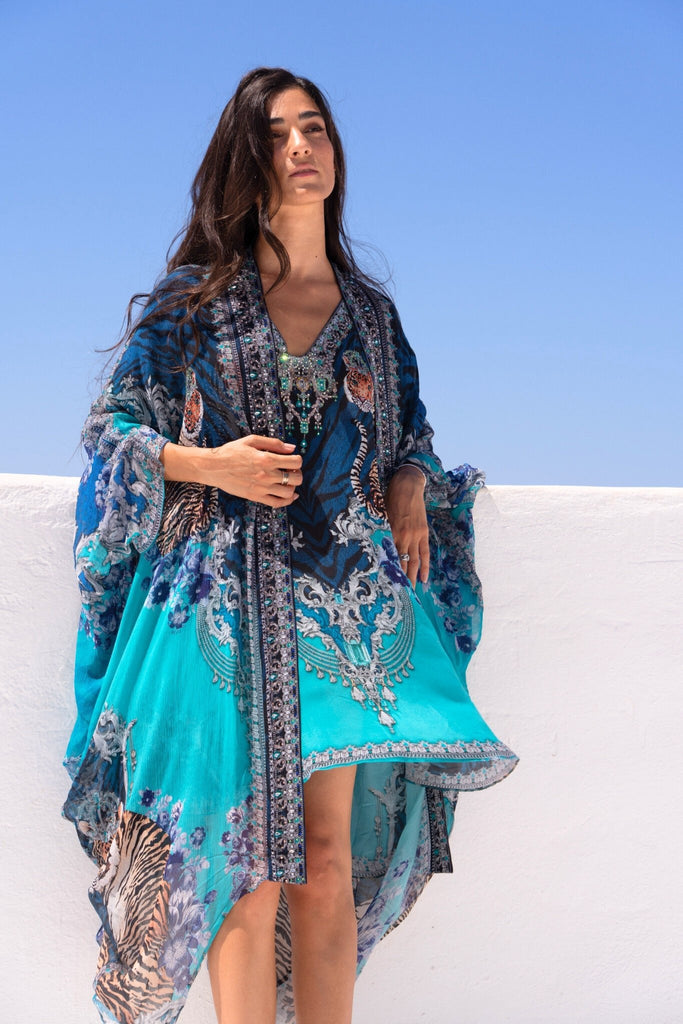 BLUE TIGRESS MEDIUM CAPE - Czarina