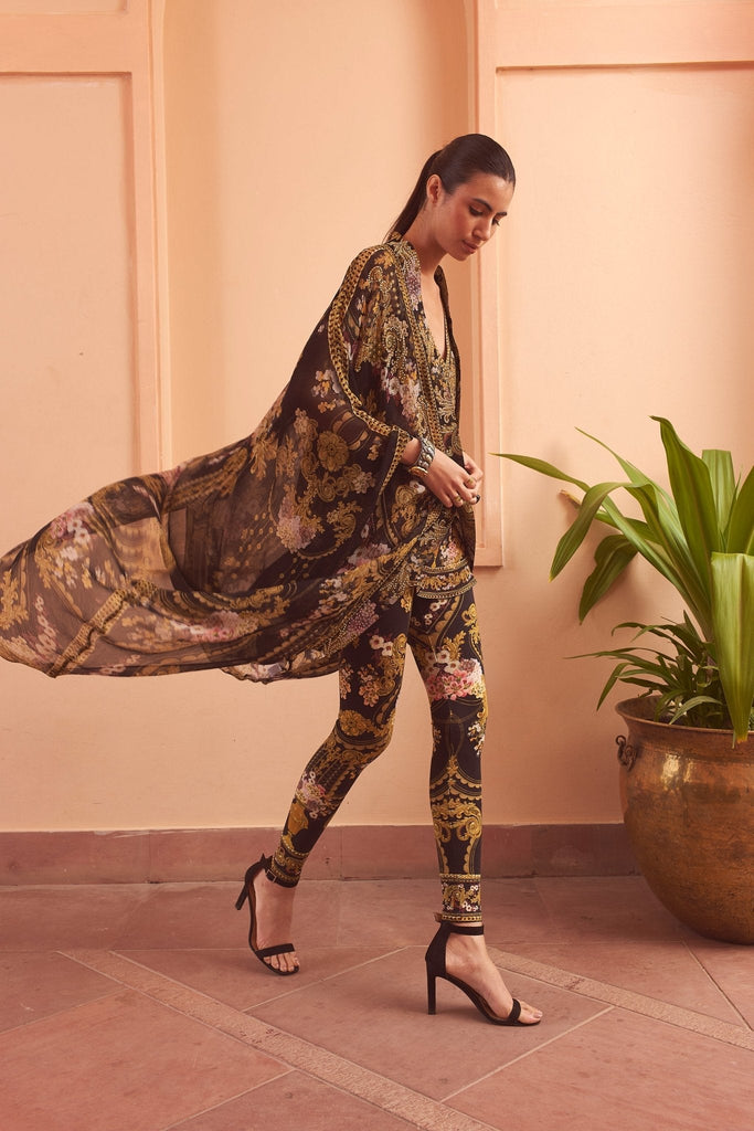 GOLDEN GIRL MEDIUM CAPE - Czarina